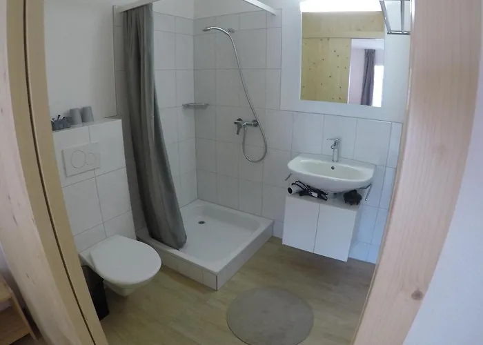 Haus Baracca Kwatera prywatna