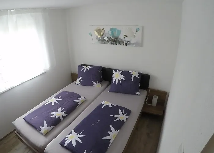 Haus Baracca Kwatera prywatna Vella