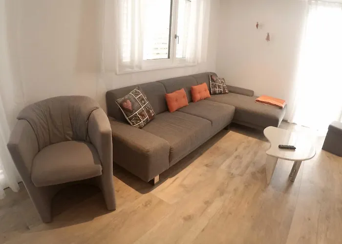 Haus Baracca Accommodatie bij particulieren Vella